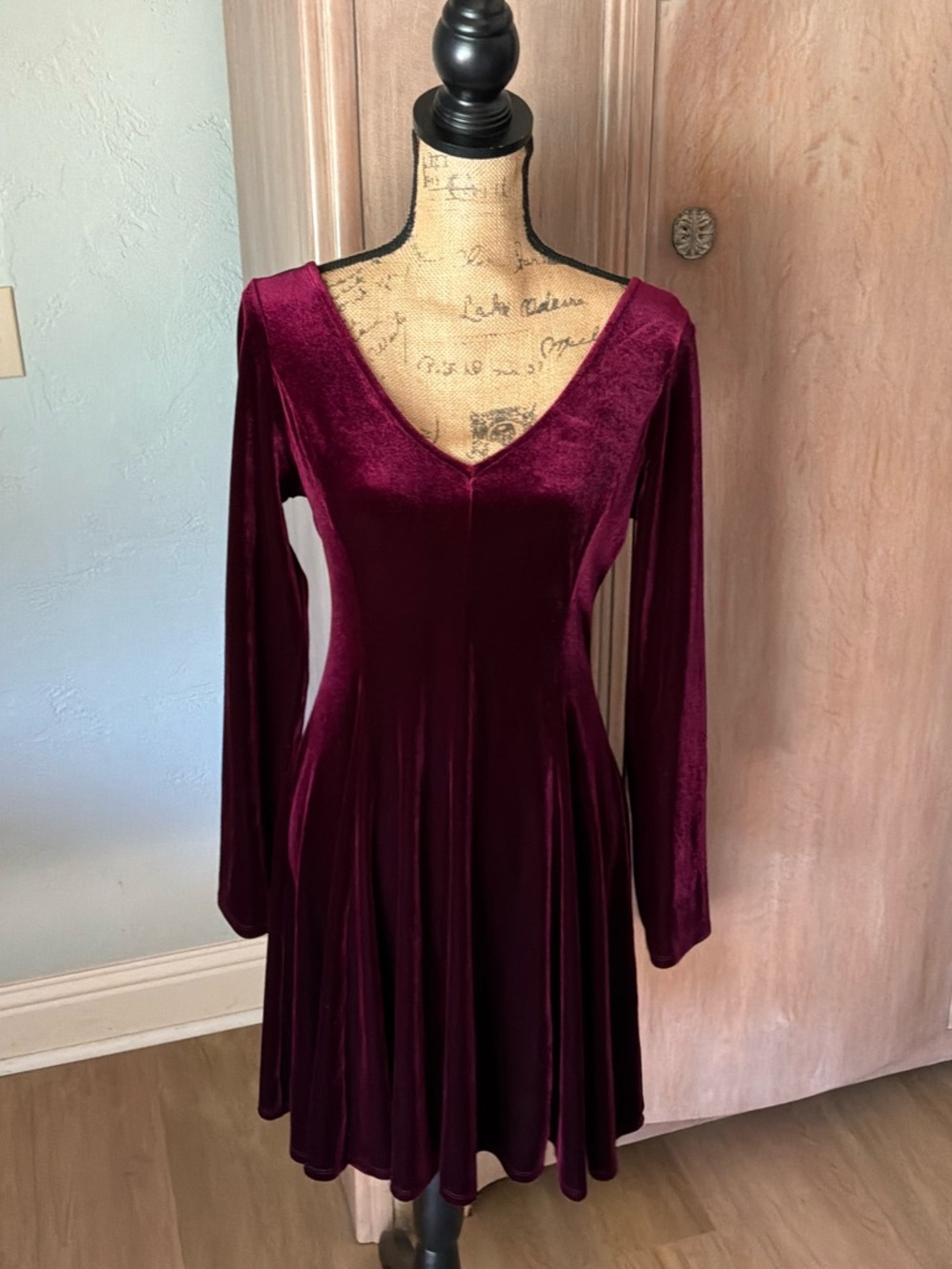 Deep V-Neck long sleeve Velvet Dress Burgundy L